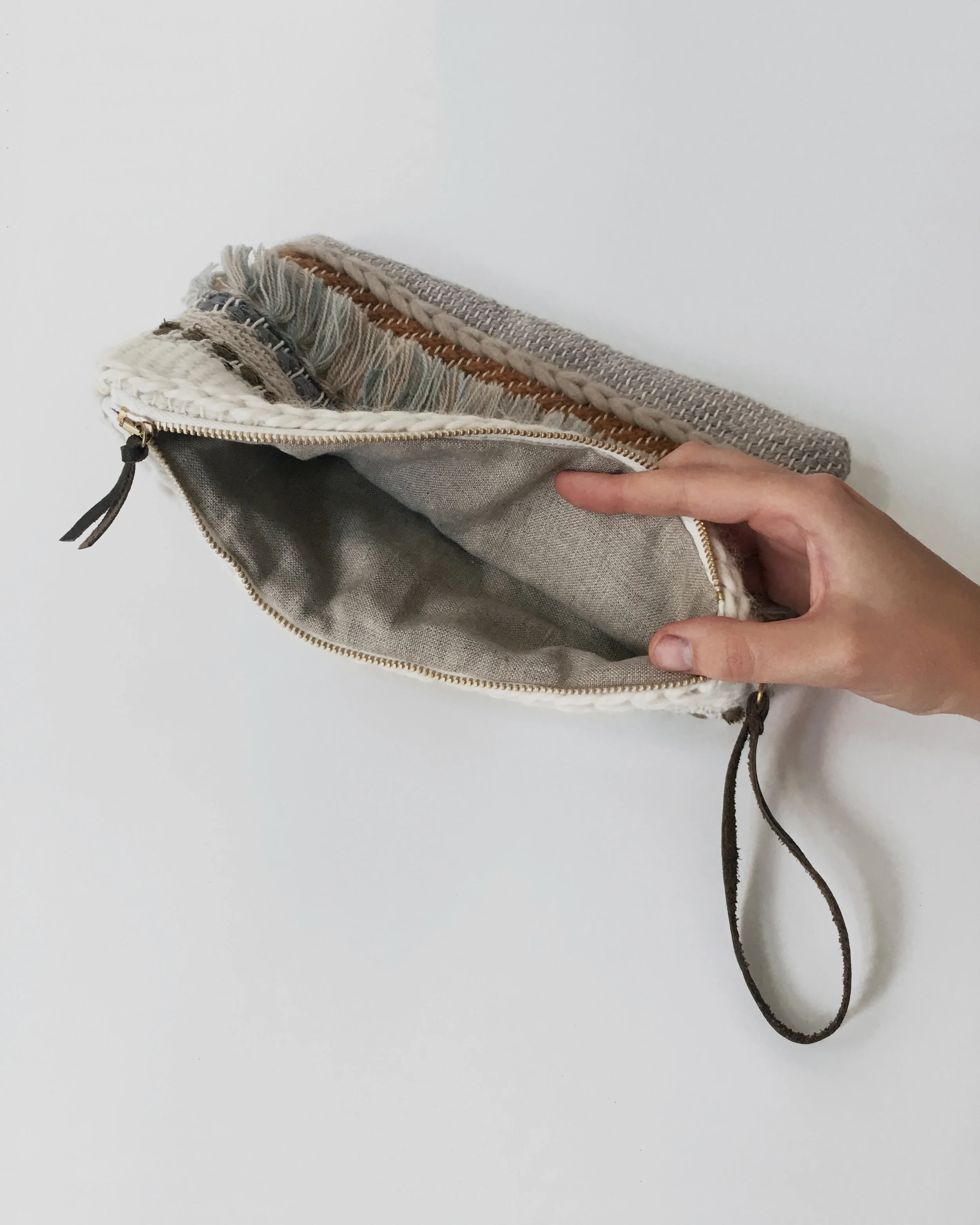Handwoven clutch // Wristlet // Dyed with plants