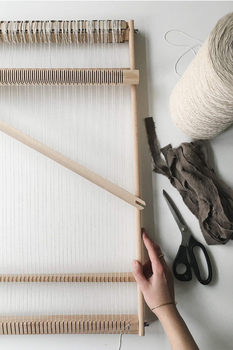 How To Weave A Rag Rug On Frame Loom, How To Hand Weave A Wool Rug