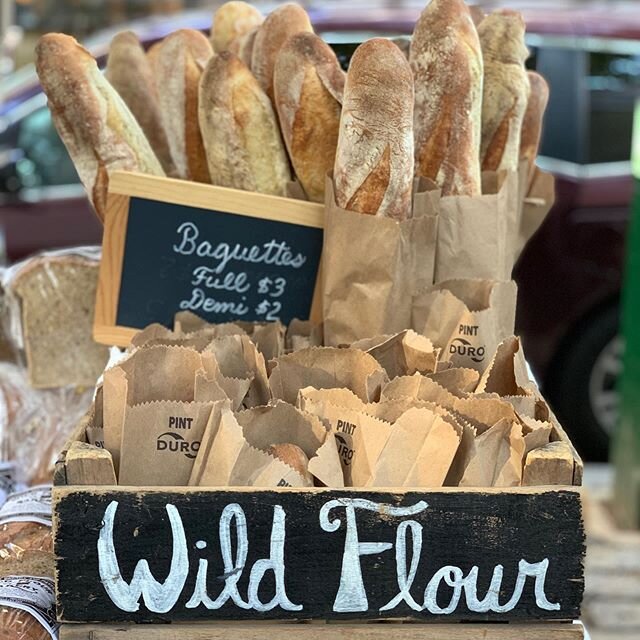 Who&rsquo;s ready for the #weekend ?! We are and we are excited to be at the following #farmersmarkets #burlcofarmersmarket #rittenhousefarmersmarket #brynmawrfarmersmarket #headhousefarmersmarket #freshbread #smallbusiness #supportlocalbusiness #art