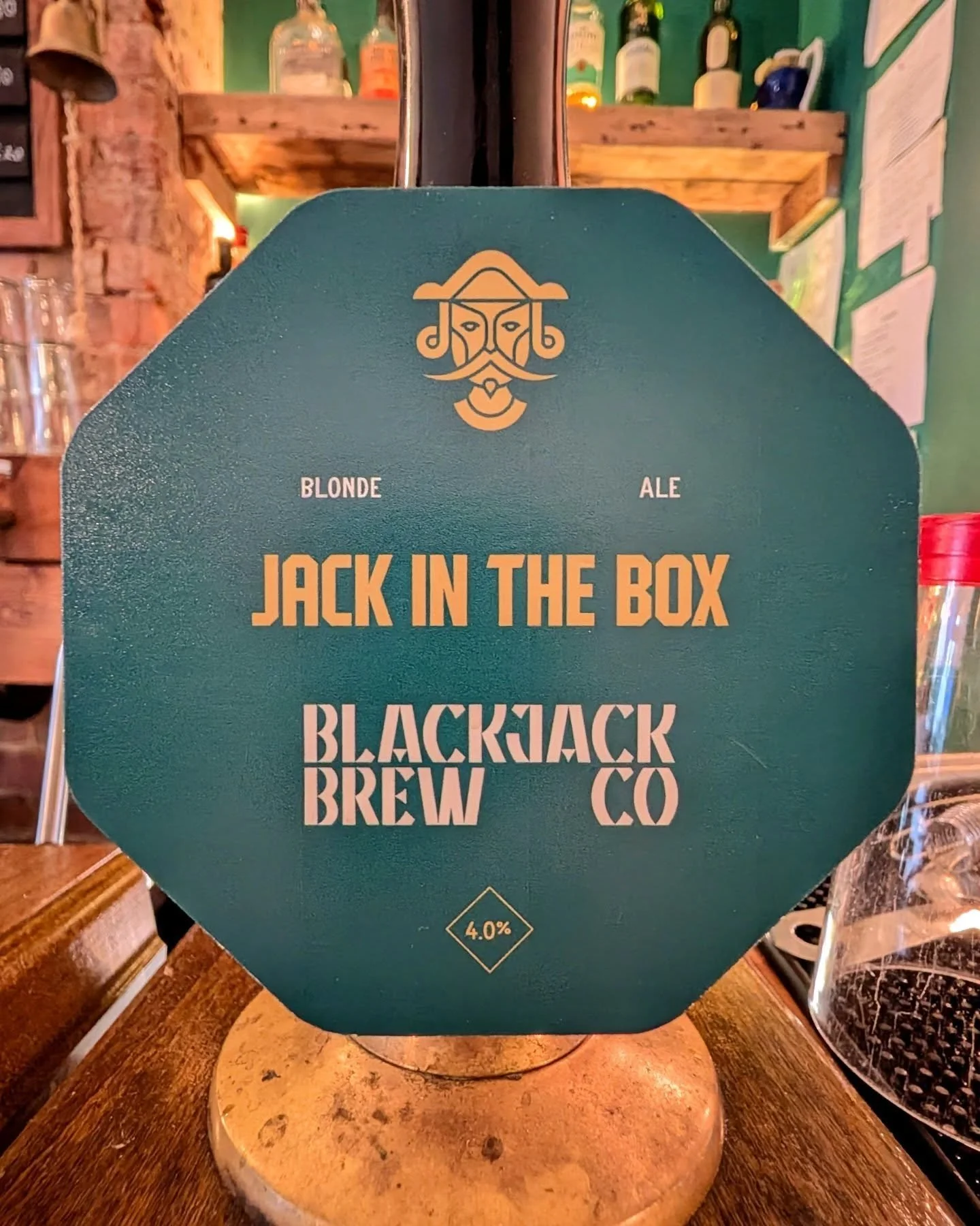 Pale, Bitter, Porter. PBP.

#paleale #bitter #porterbeer