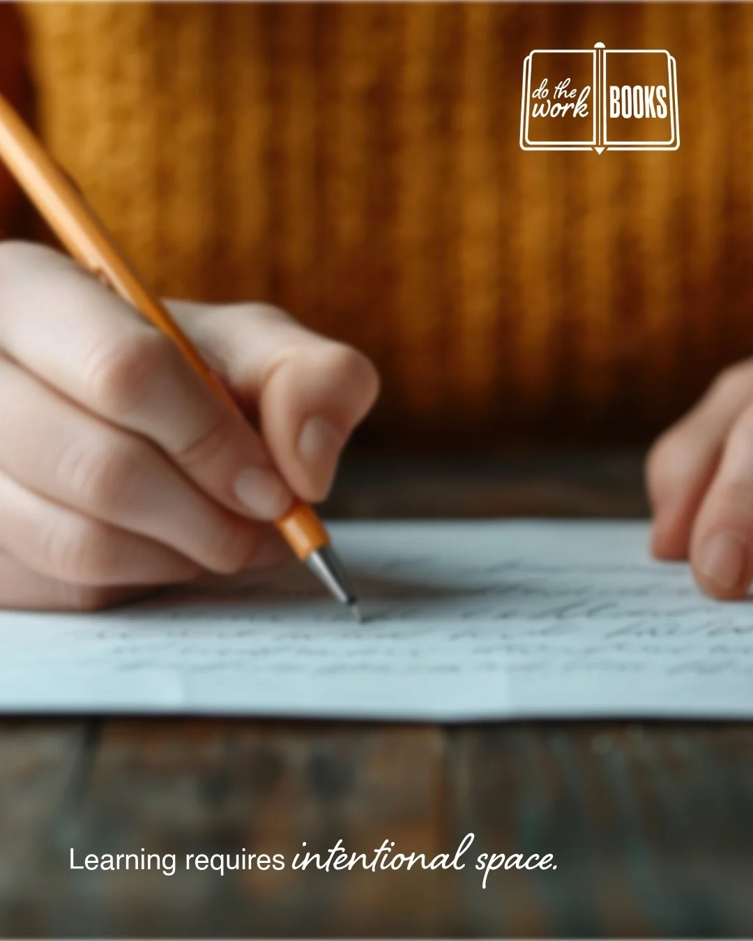 The secret to true learning? It&rsquo;s not speed. ✍️
Learning requires intentional space. 😇

We absorb so much digital info, but meaningful learning only happens when you slow down and reflect.

Applied Reflection: taking a thought out of your mind