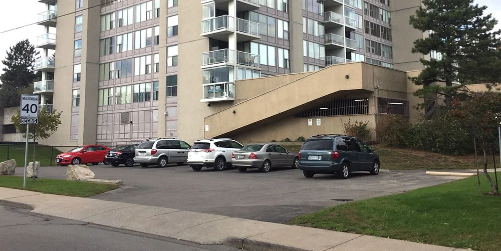 VisitorParking.jpg