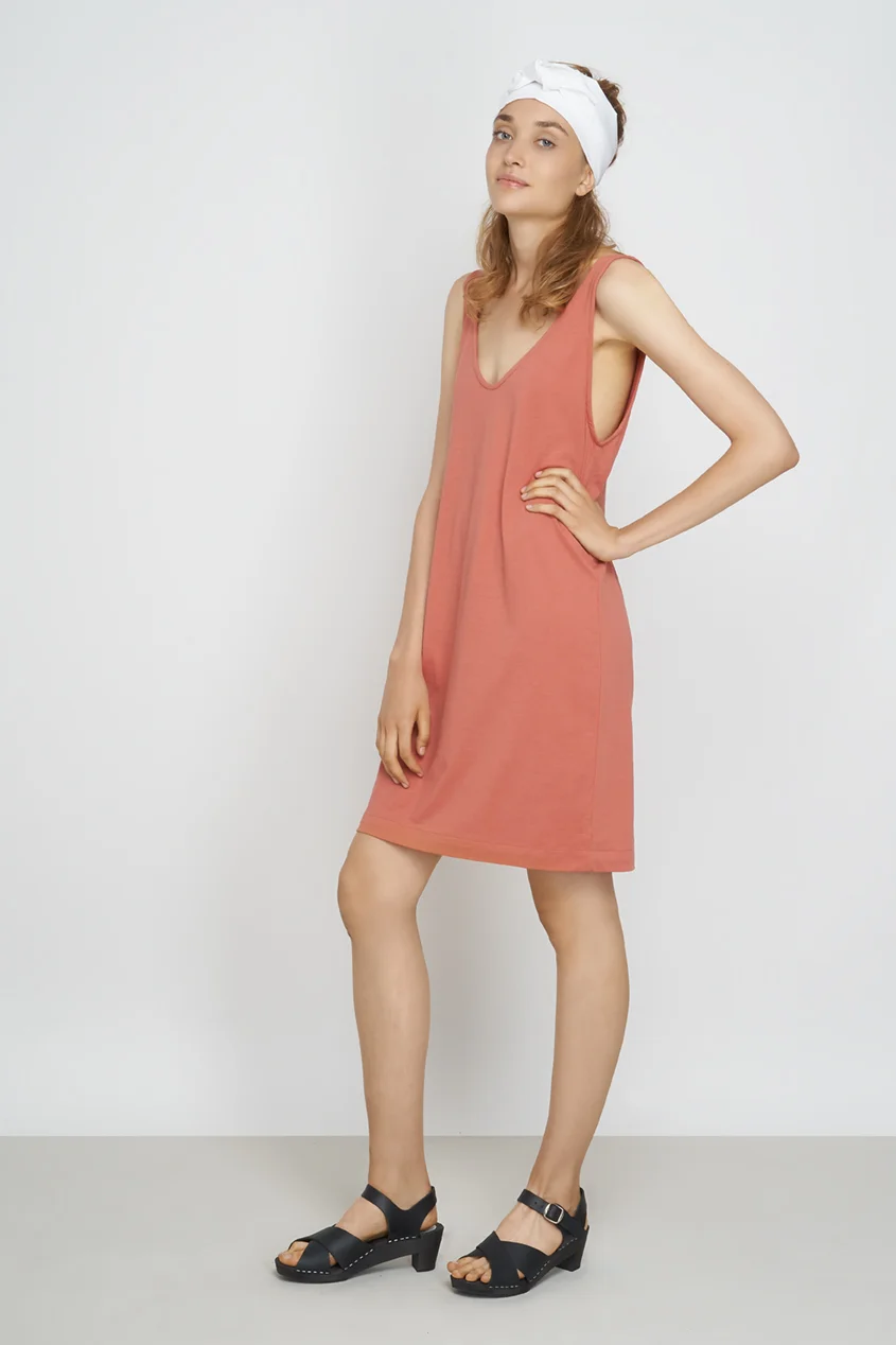 JF_SS18_Lookbook_Keren_Dress_dusty-red_1.jpg