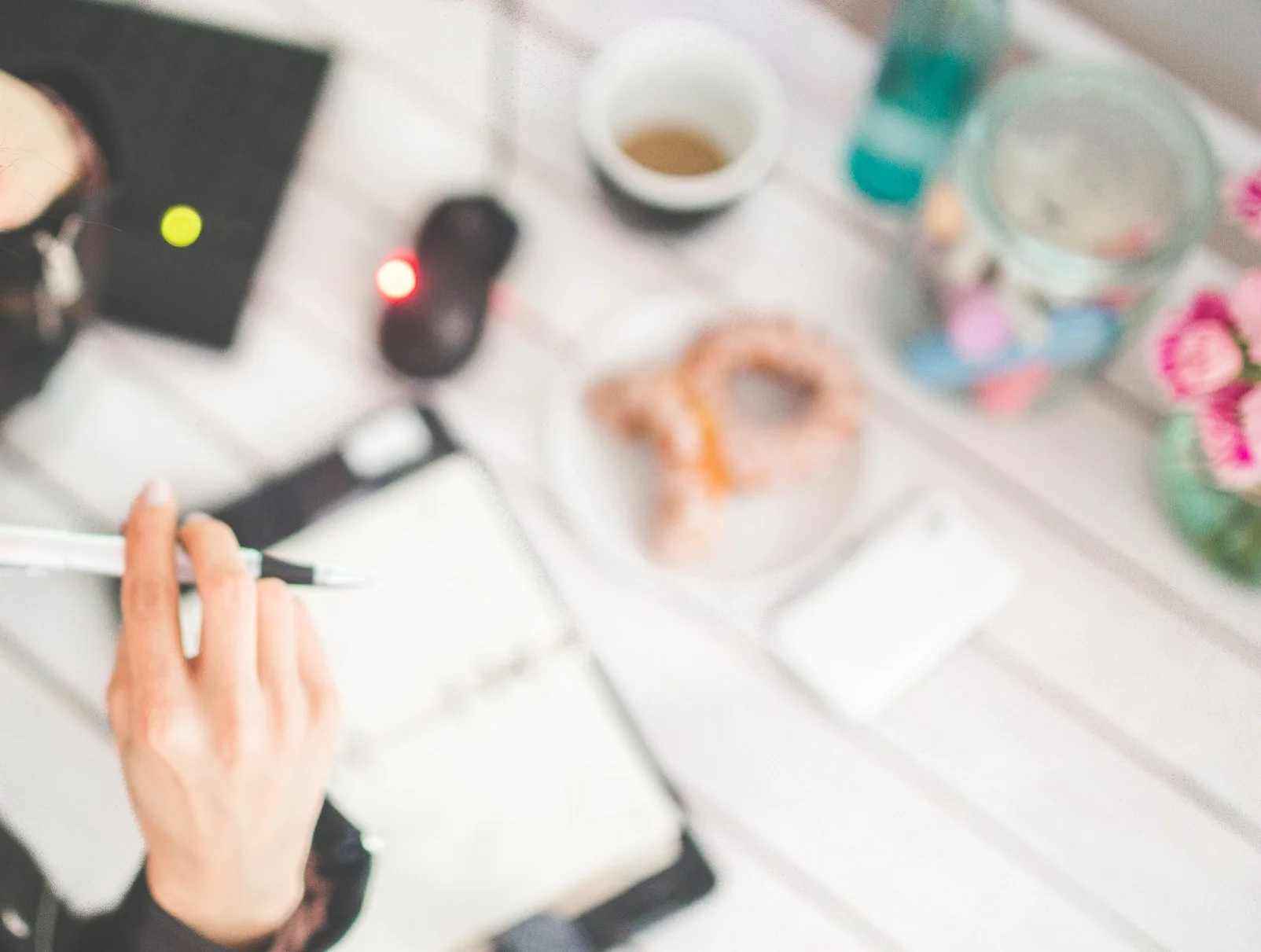woman-hand-desk-office.jpg