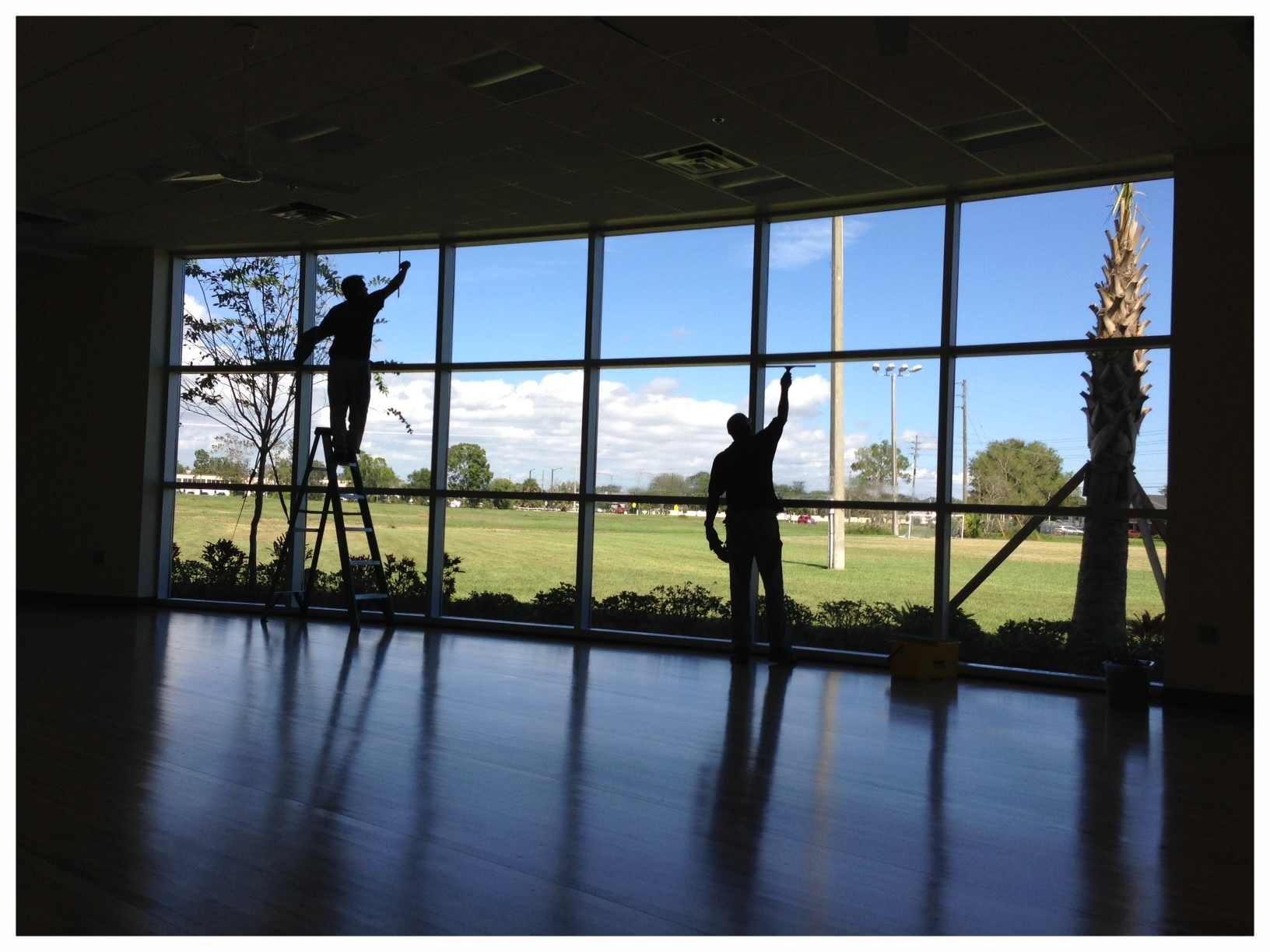 Commercial-Window-Cleaning-photo.jpg