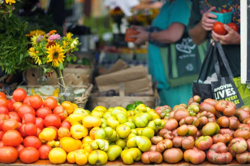 farmers-market-durham.jpg