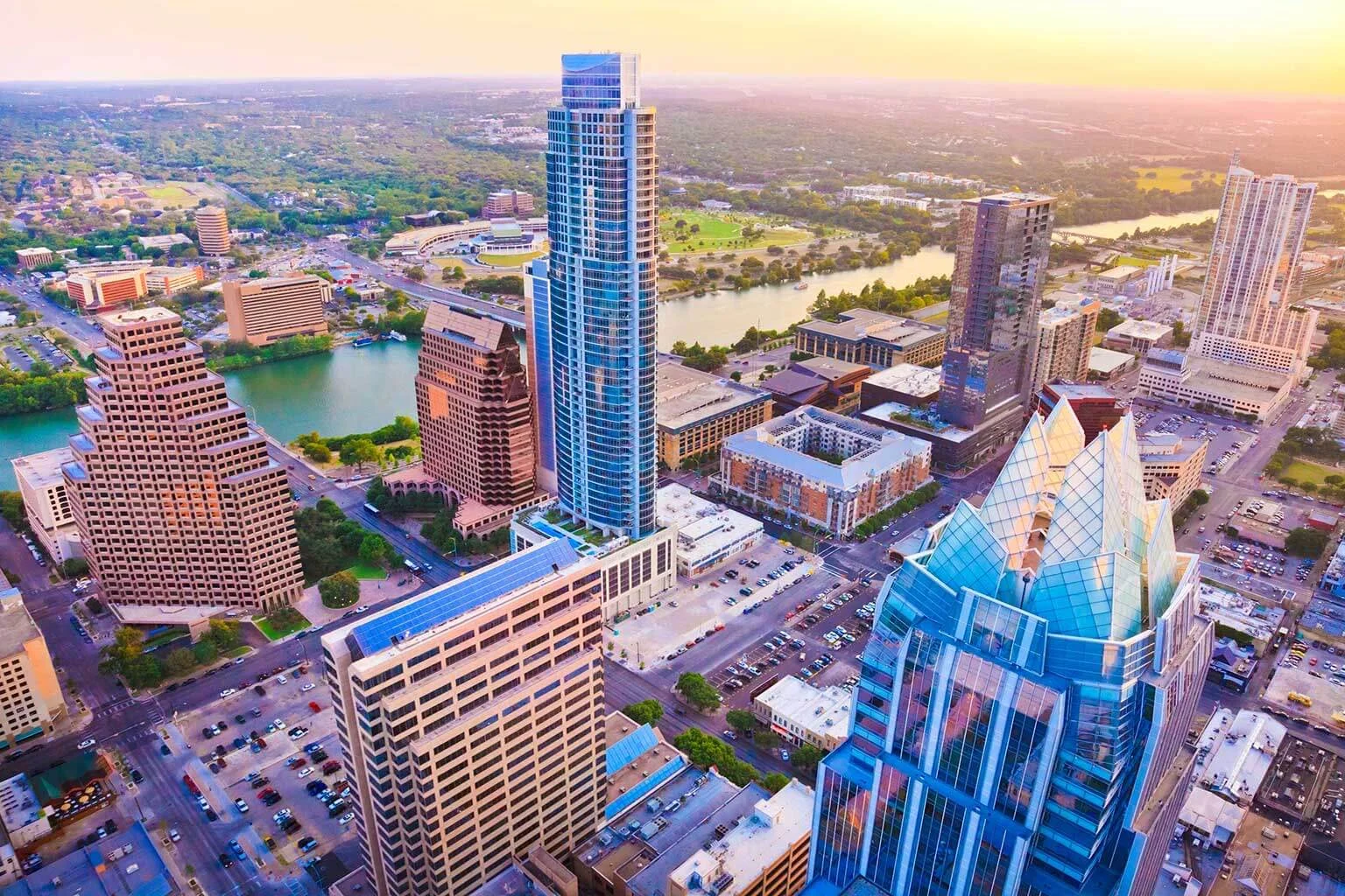 austin2(1).jpg