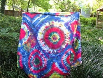  “TIE DYE UNDER THE SKY”  With Ruby Runyon and Jenn Cutuli 