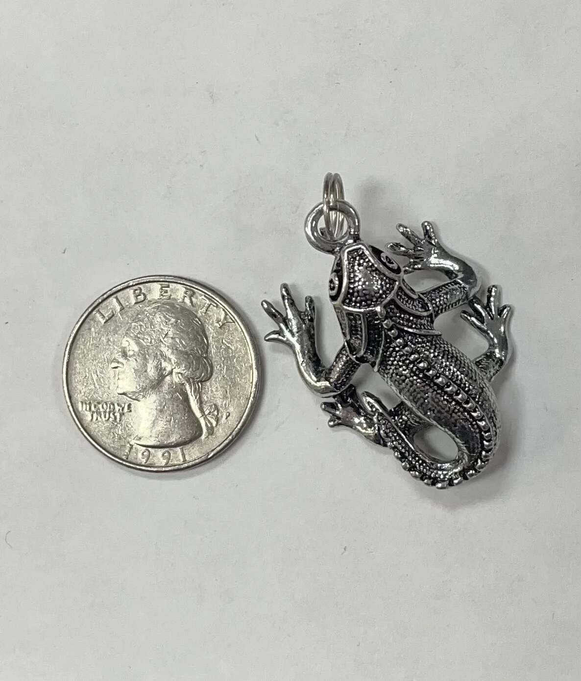 0776C0F3-3D2D-4257-8551-3ED95CAA6DDF