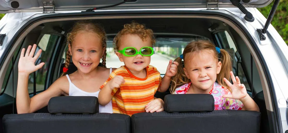 kids-in-back-of-car.jpg