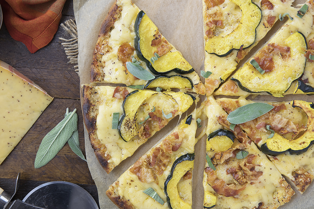 Pizza with Winter Squash, Pumpkin Spice &amp; Pancetta