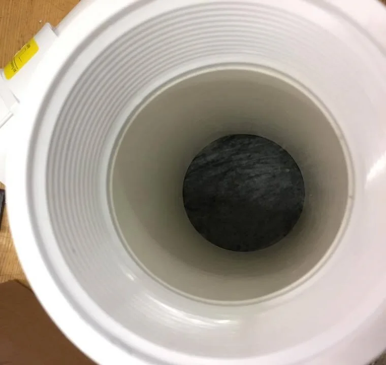 Sand filter cartridge top view.