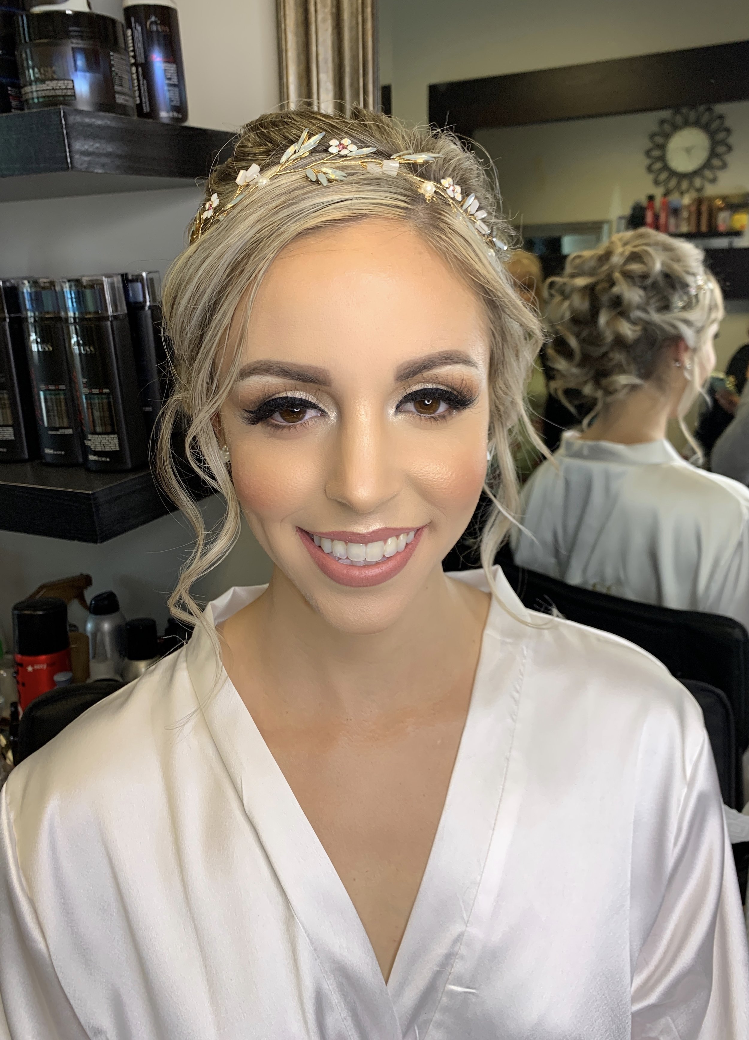Facetune_01-12-2018-17-20-59.jpeg