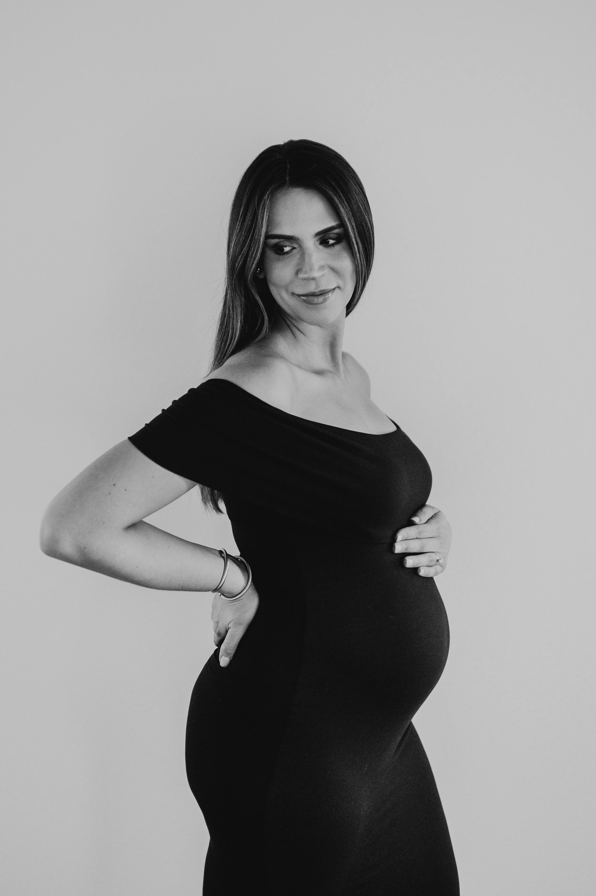 Arellano05.20.22-Maternity-4643.jpg