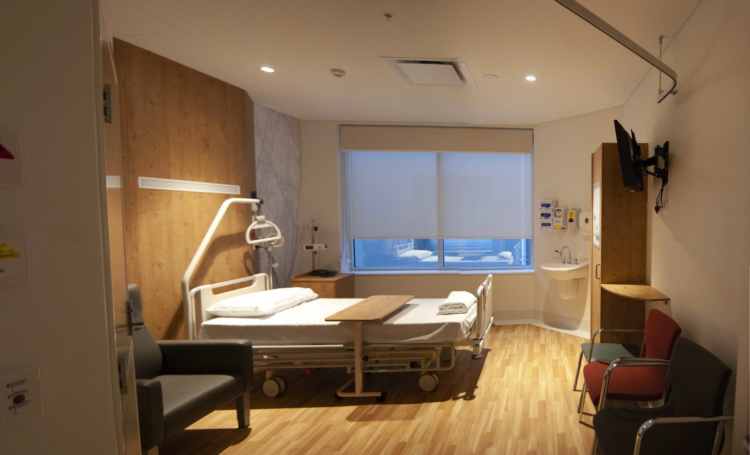 095_SSWPH West Ward Fitout (34)_LowRes.jpg