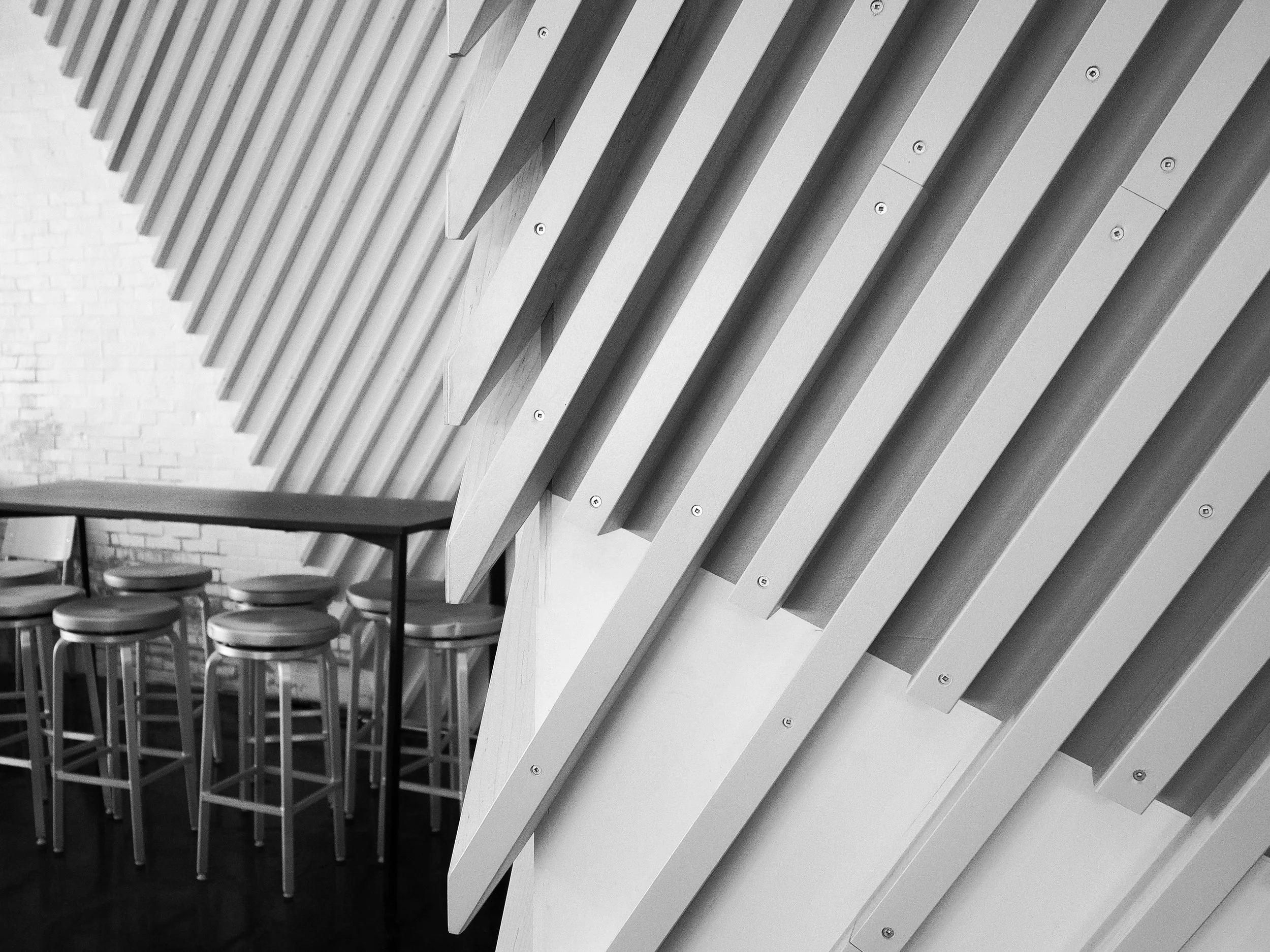 18_1017_3PointsWall-19_BW.jpg