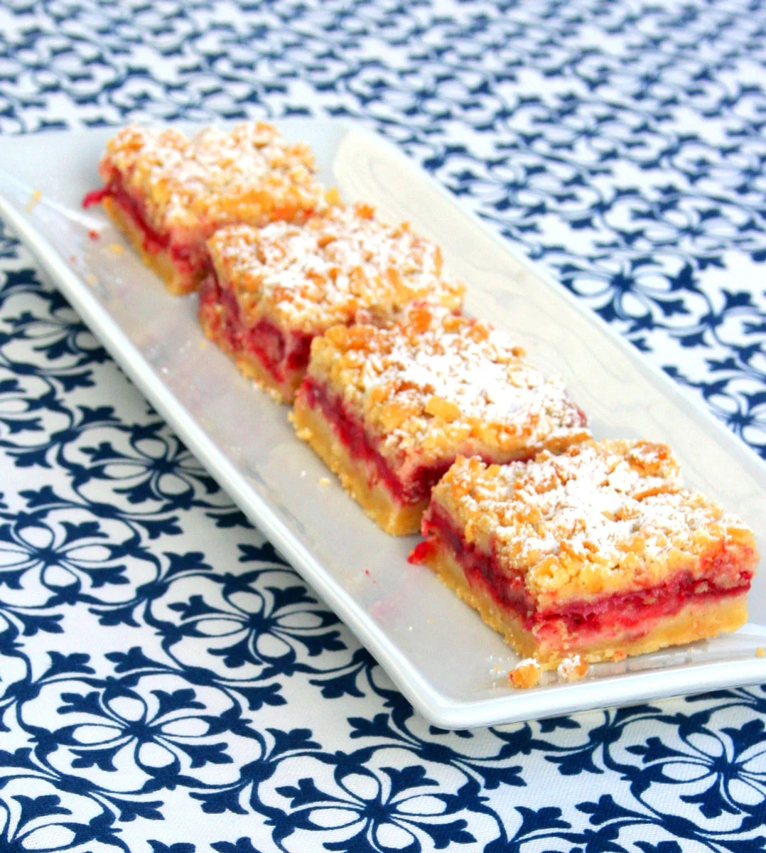 Strawberry Shortbread Bars