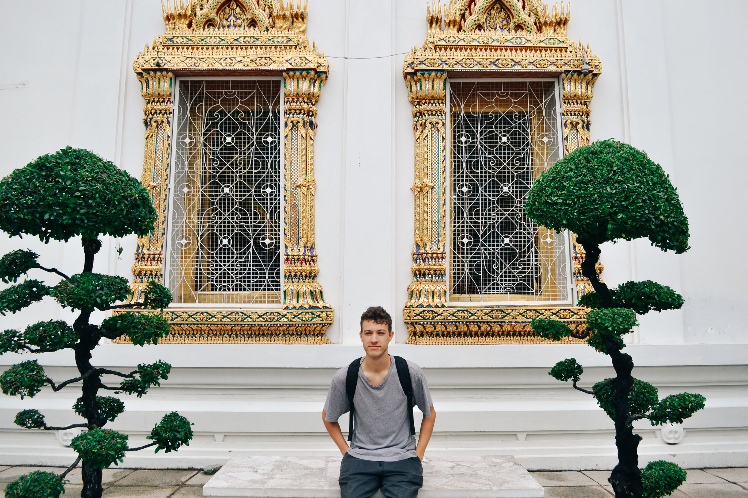 Garren resting his legs in what turned out to be one of our favorite Thai temples. The place is built with so many entrances and compartments, we got lost in the intricacies of it all. Wat Pho is truly a crumbling piece of art. Wat Pho, Bang