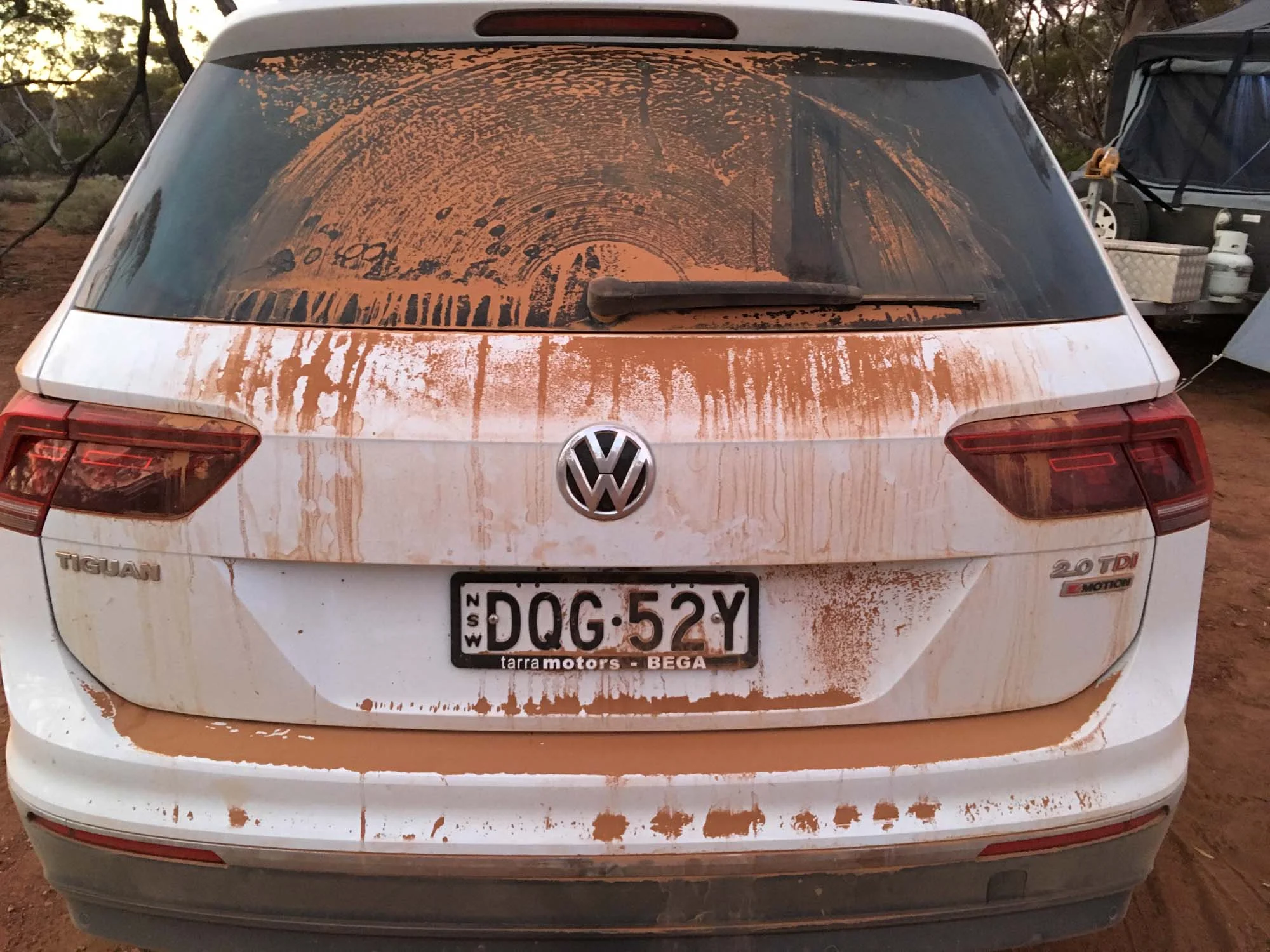 Anyone who has travelled in the outback knows this feeling. Fine red dust, everywhere!