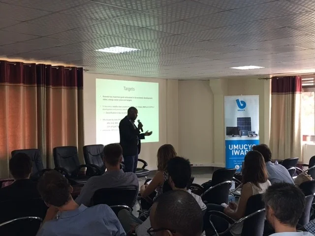 Morris Kayitare, Director of Primary and Social Energies Development at EDCL-REG, outlined Rwanda’s Rural Electrification Strategy and the role of off-grid solar solutions.