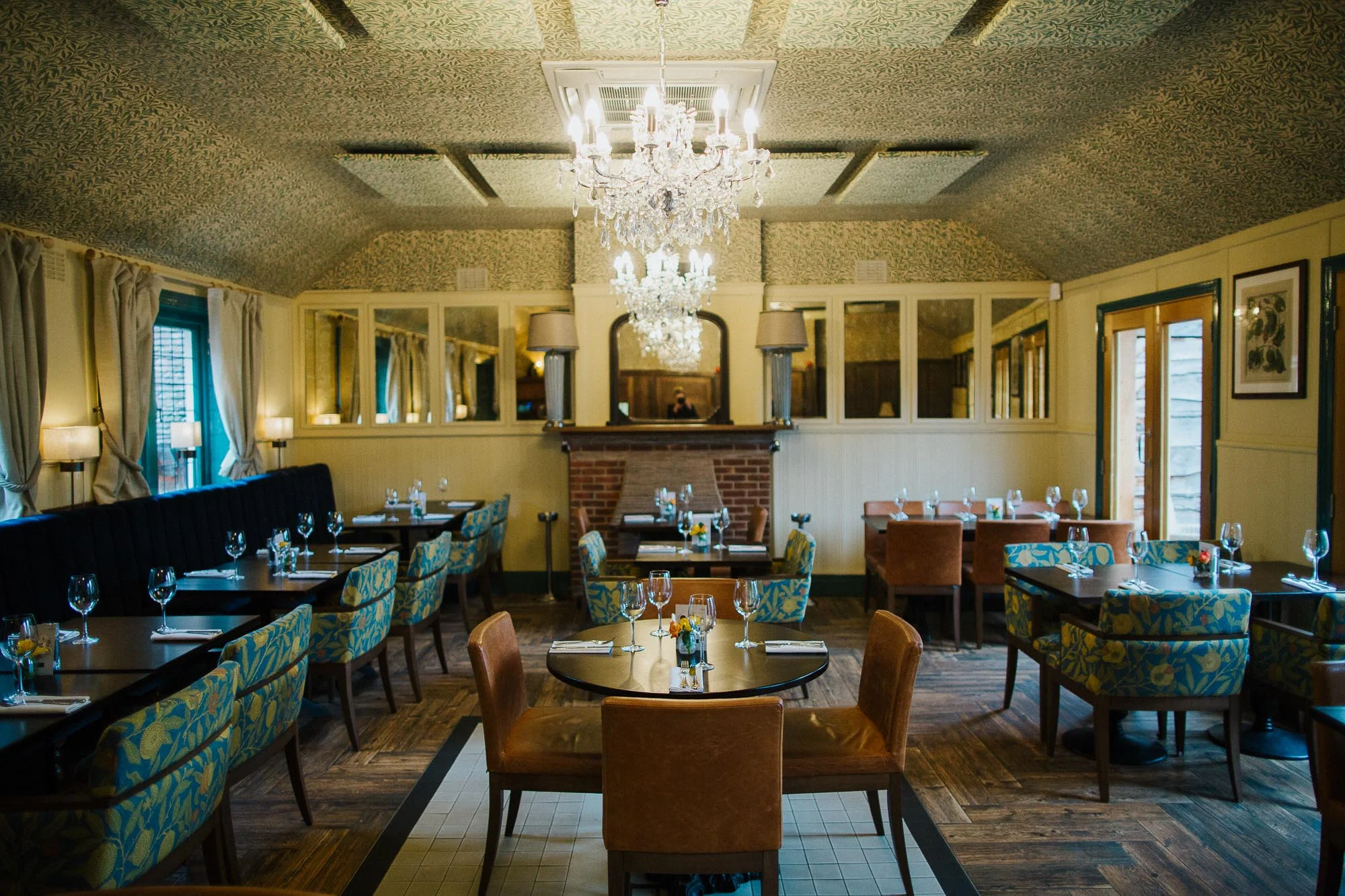 About Us — The White Hart, Ampthill Pub, Restaurant, Hotel