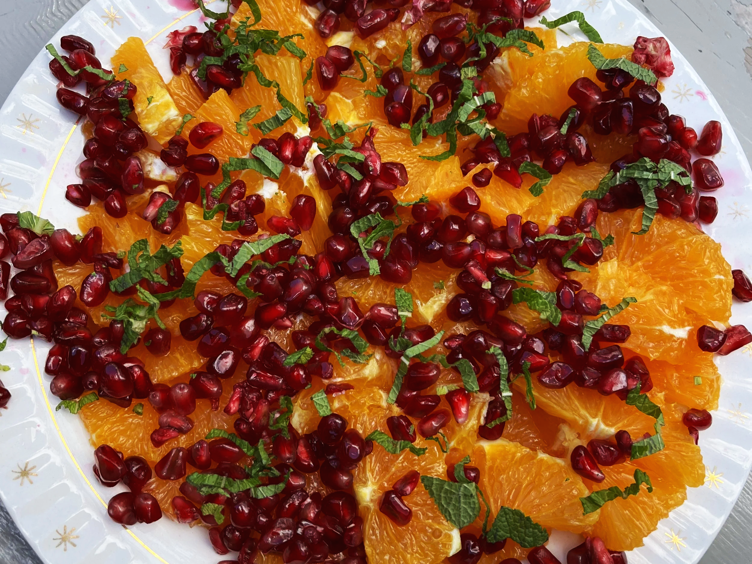 Appelsinsalat med granateple