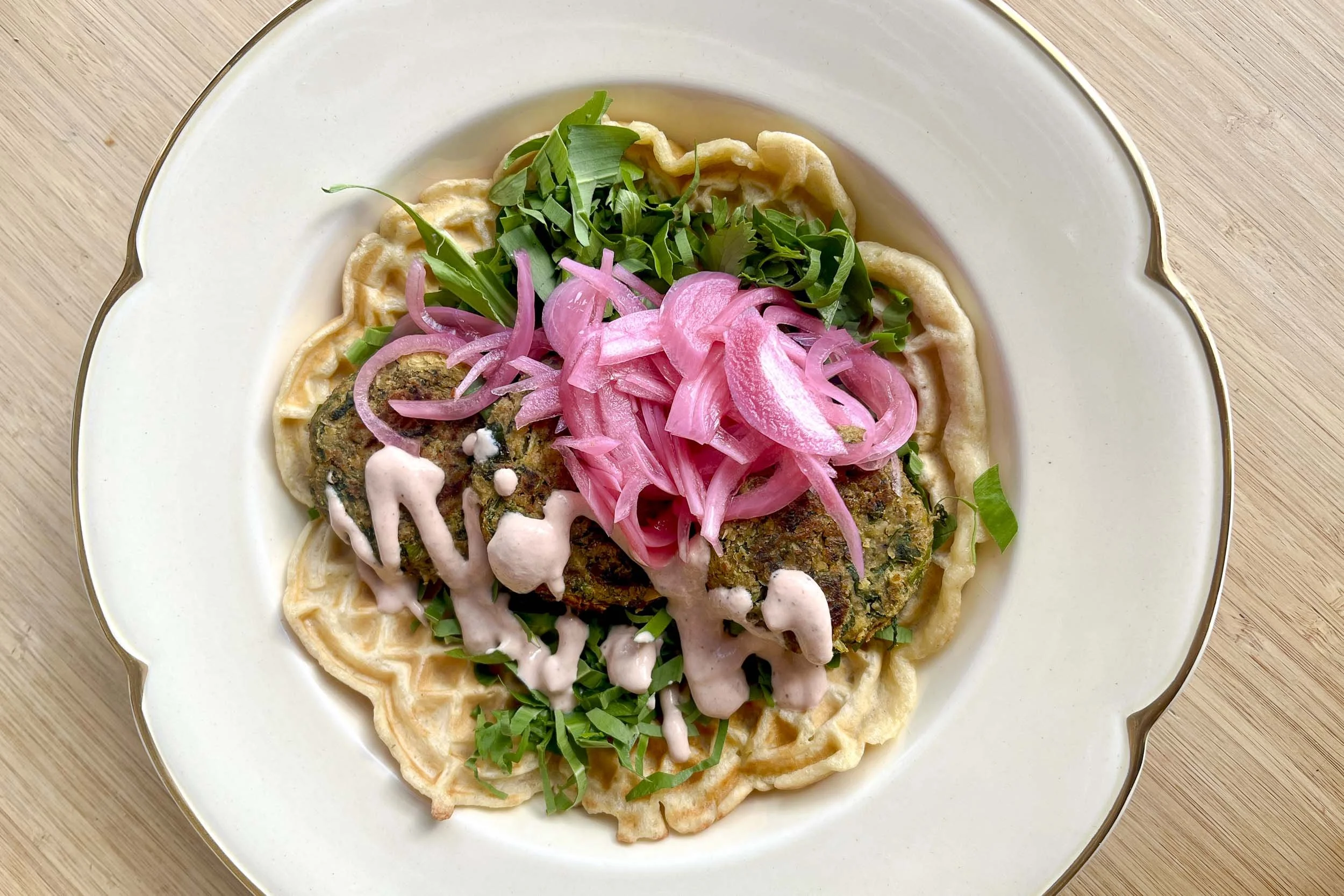 Falafel  i vaffel – en perfekt vegetarrett!