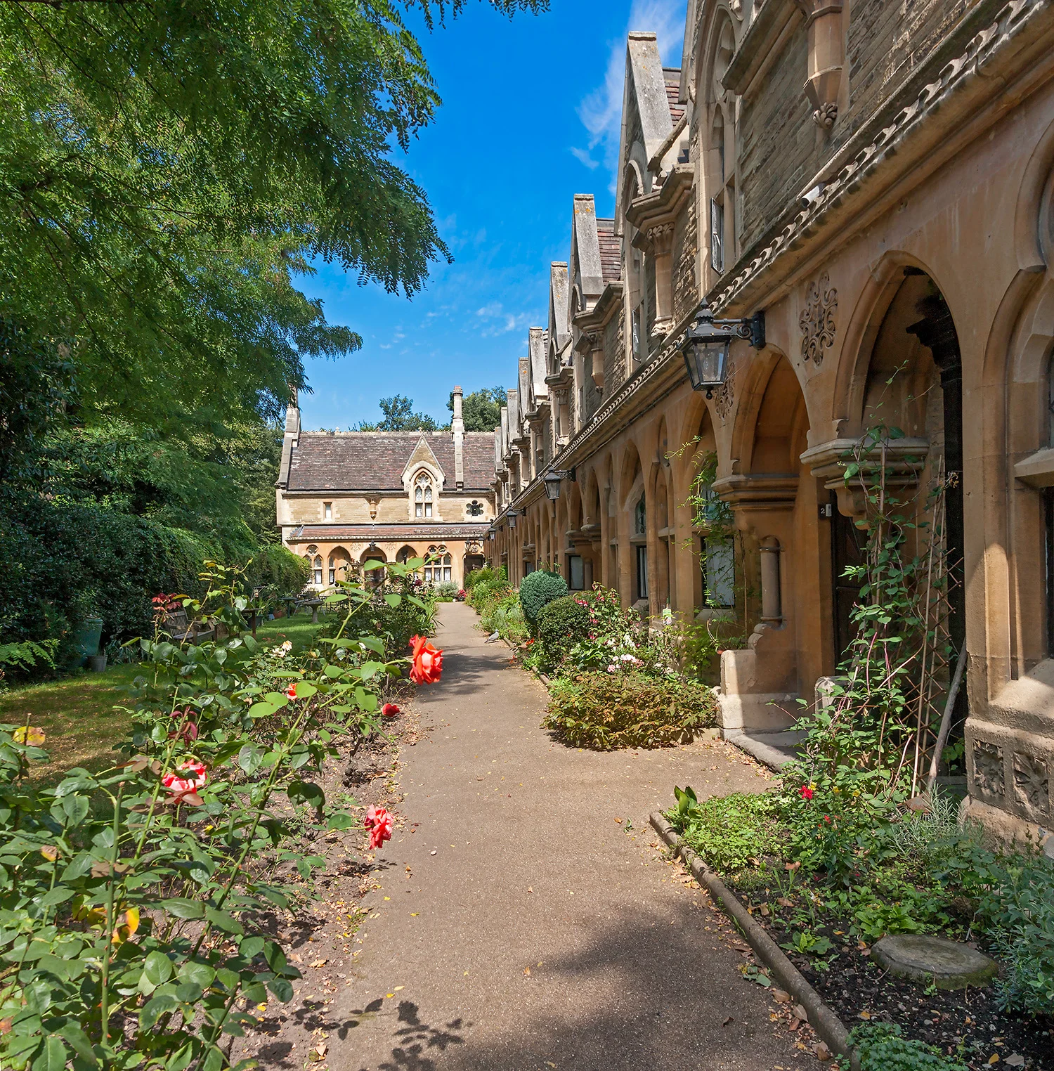William Powell Almshouses 1.jpg