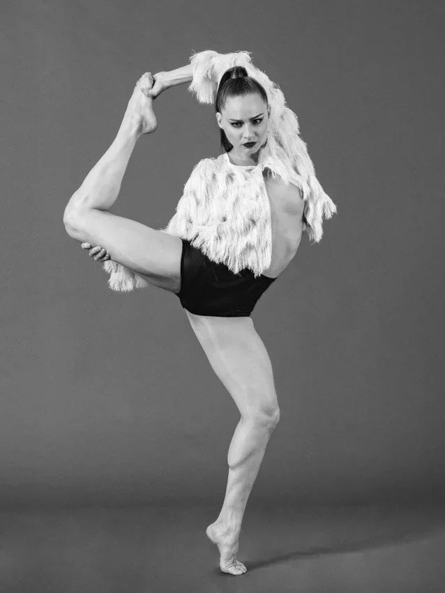 Katharina-L-Contortion-455-Edit.webp
