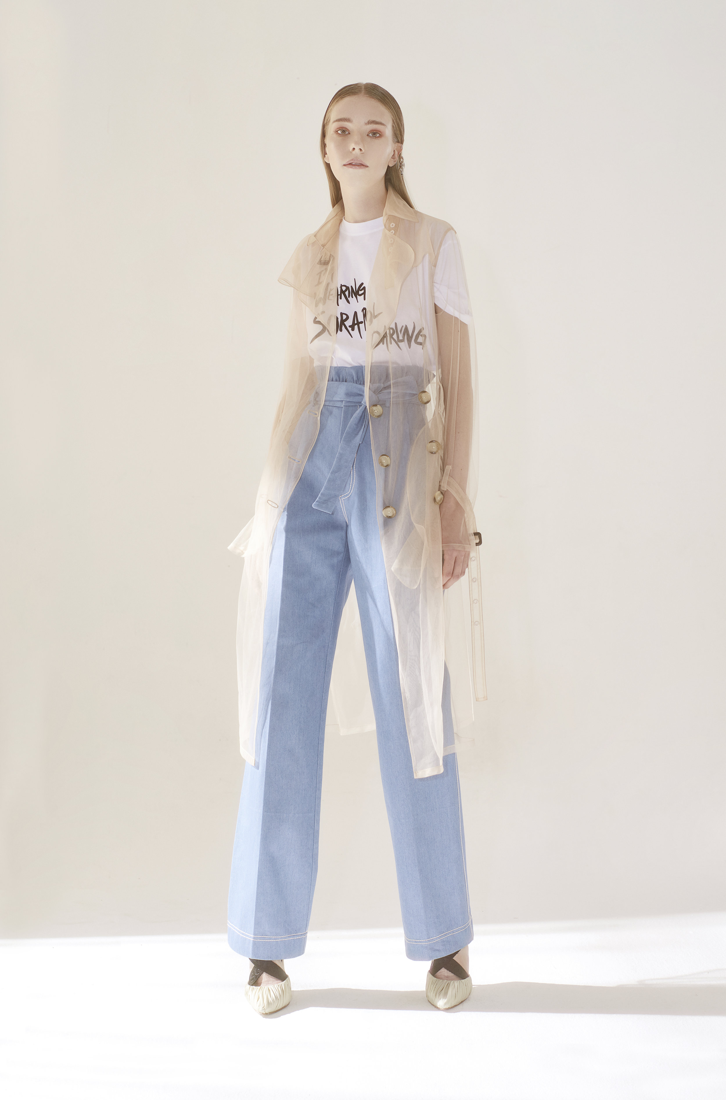 jeans with ruffle waist
