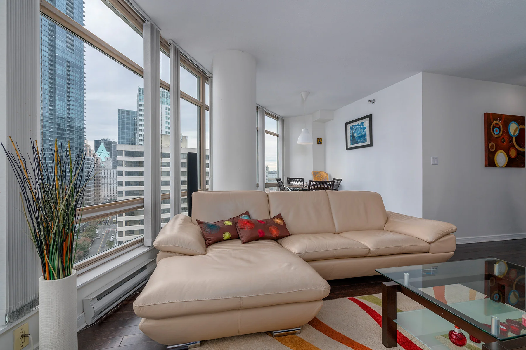 1806-1200-Alberni-Street-360hometours-03s.jpg