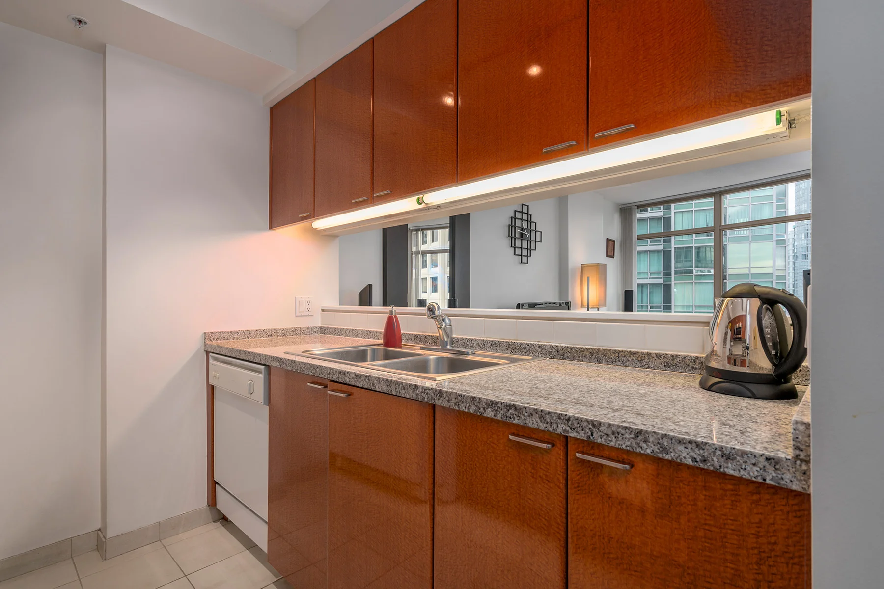 1806-1200-Alberni-Street-360hometours-16s.jpg
