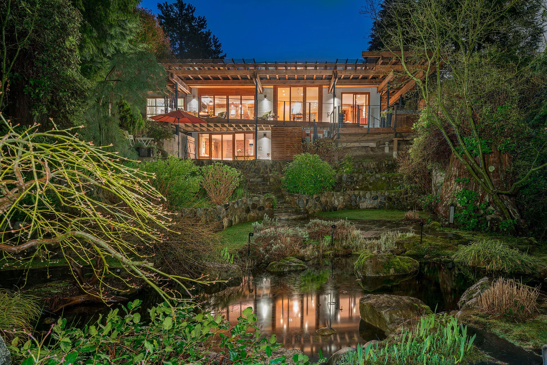 3575 Emerald Drive, Edgemont Village, North Vancouver