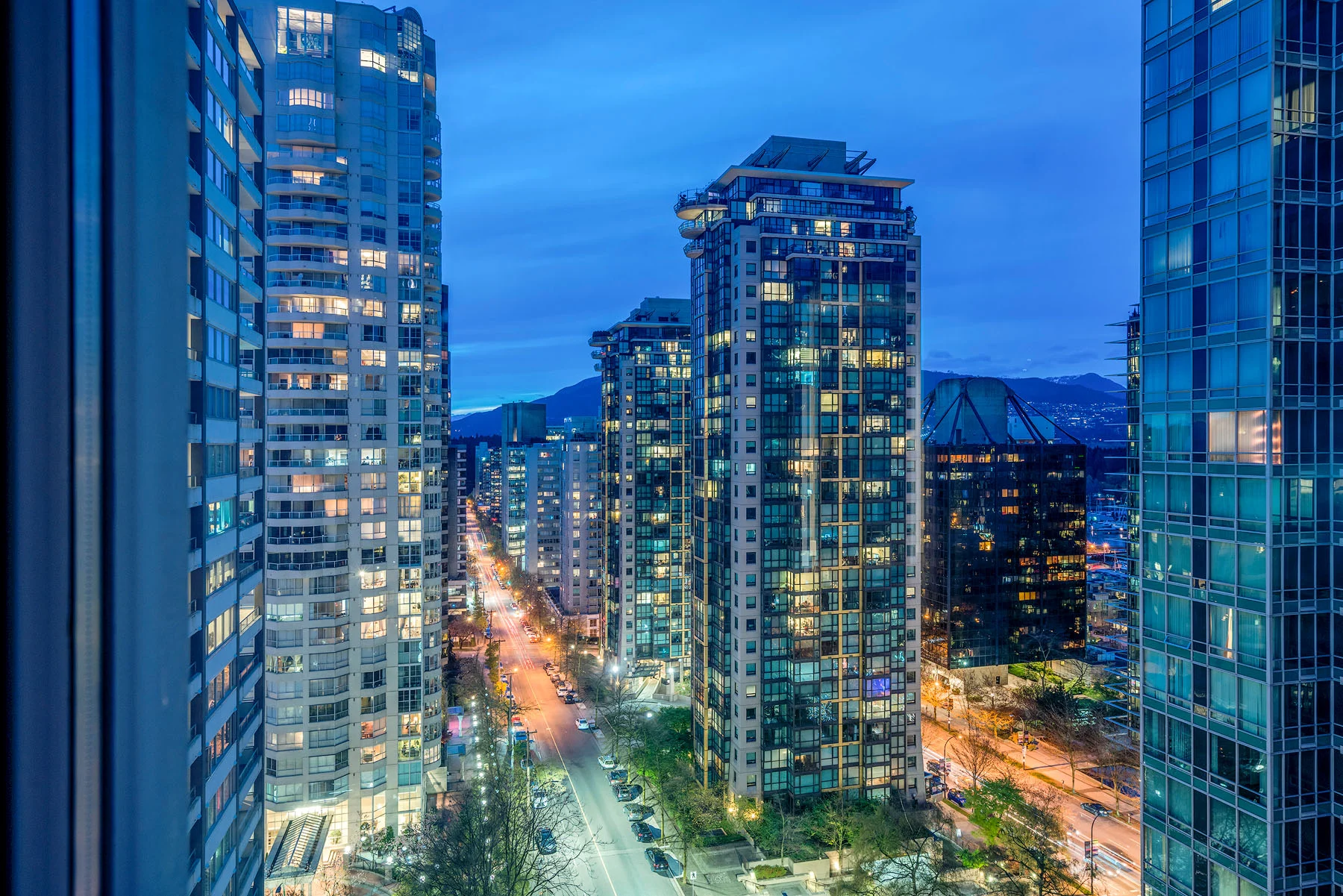 1605-1288-Alberni-Street-Vancouver-360hometours-20s.jpg