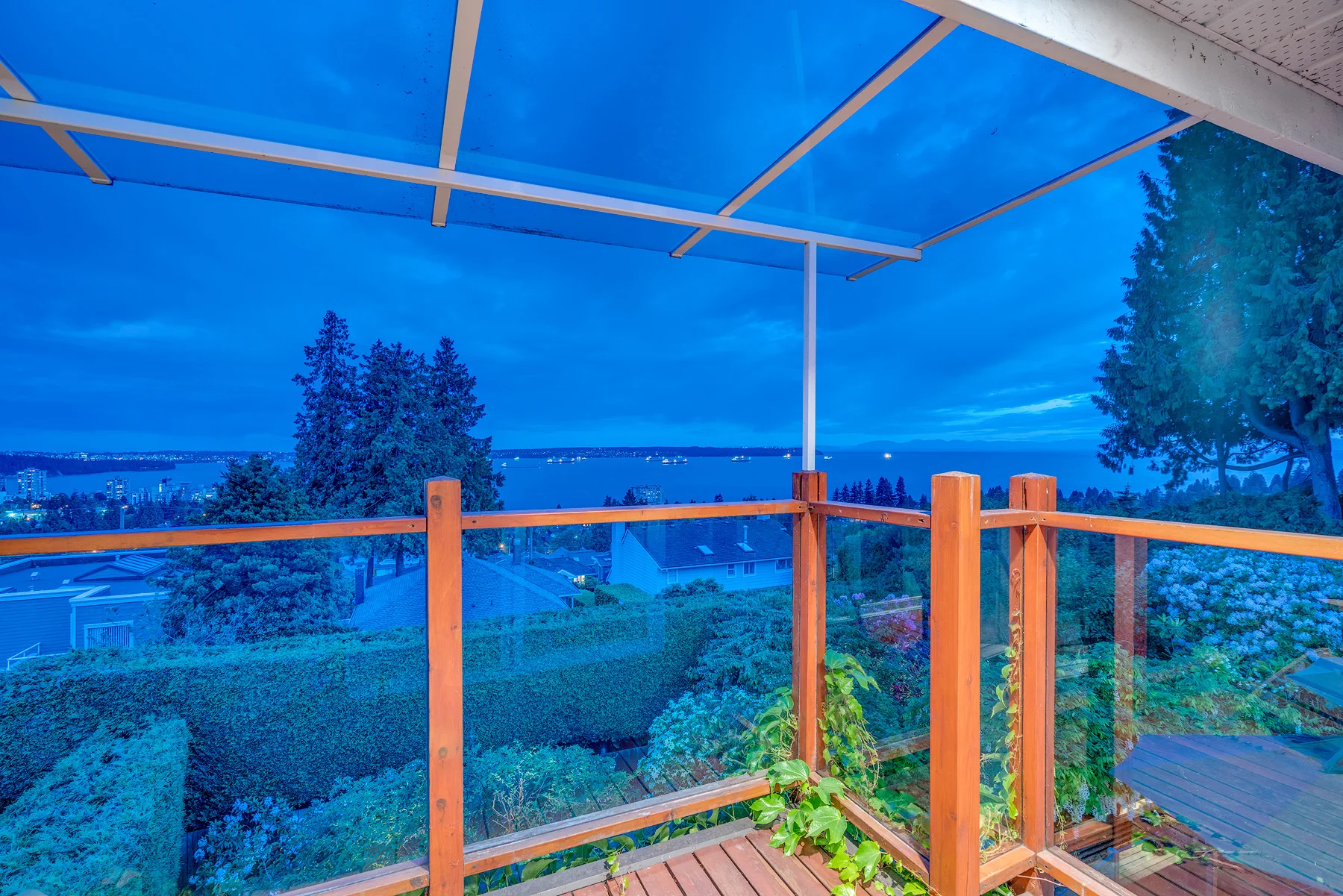 2286-Ottawa-Avenue-360hometours-22s.jpg