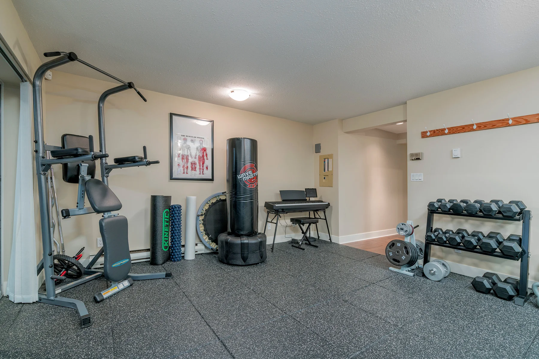 2318-Marine-Drive-360hometours-24s.jpg