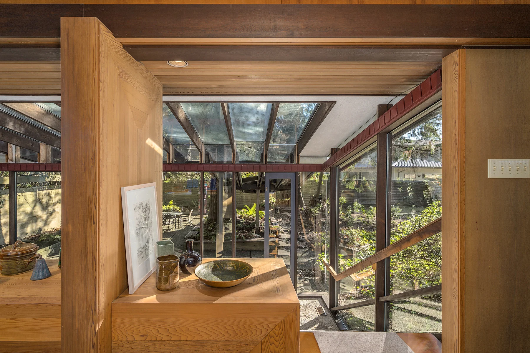 1205-Ridgewood-Dr-360hometours-05s.jpg