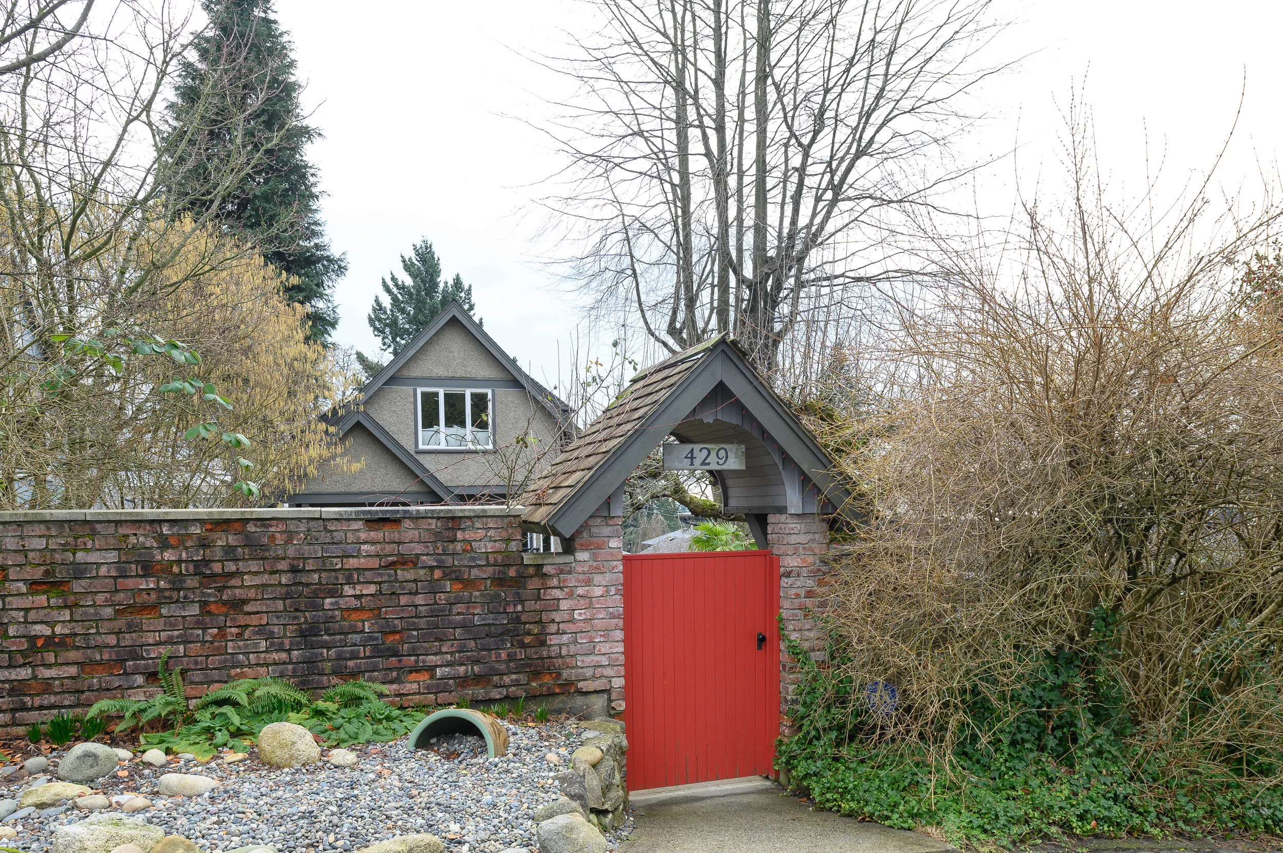 429 E 18TH Street, North Vancouver