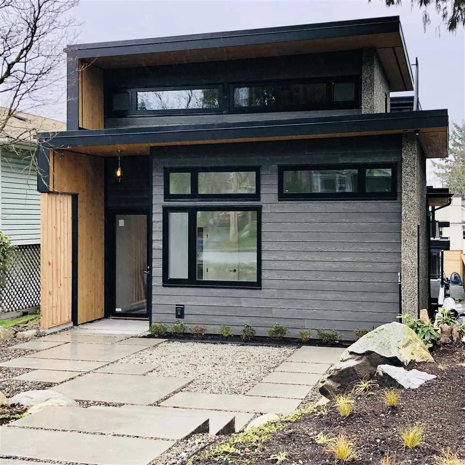 847 E 15TH Street, North Vancouver