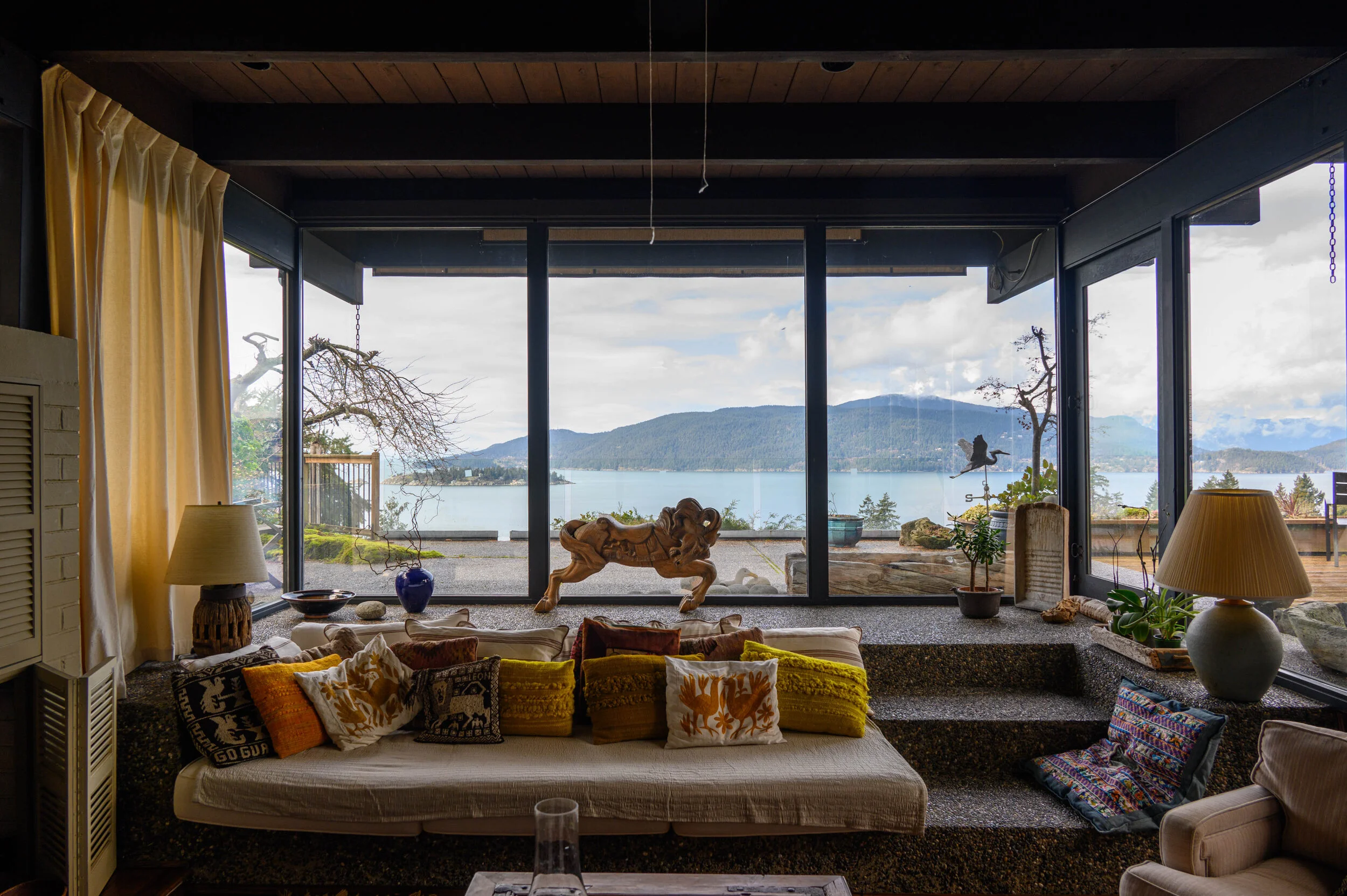 5260 Keith Road, West Vancouver