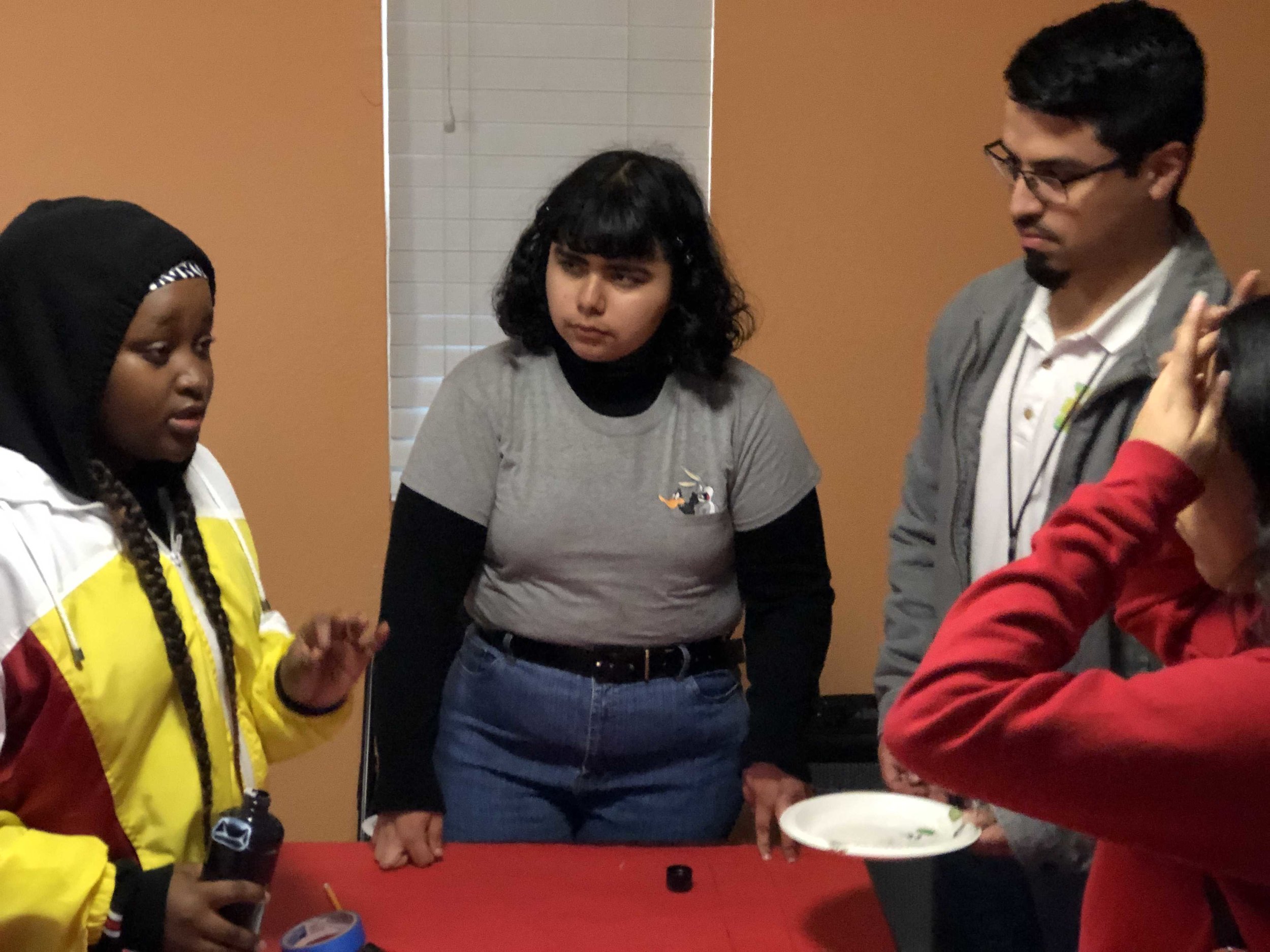 RYOT Intern Lorraine leads a workshop
