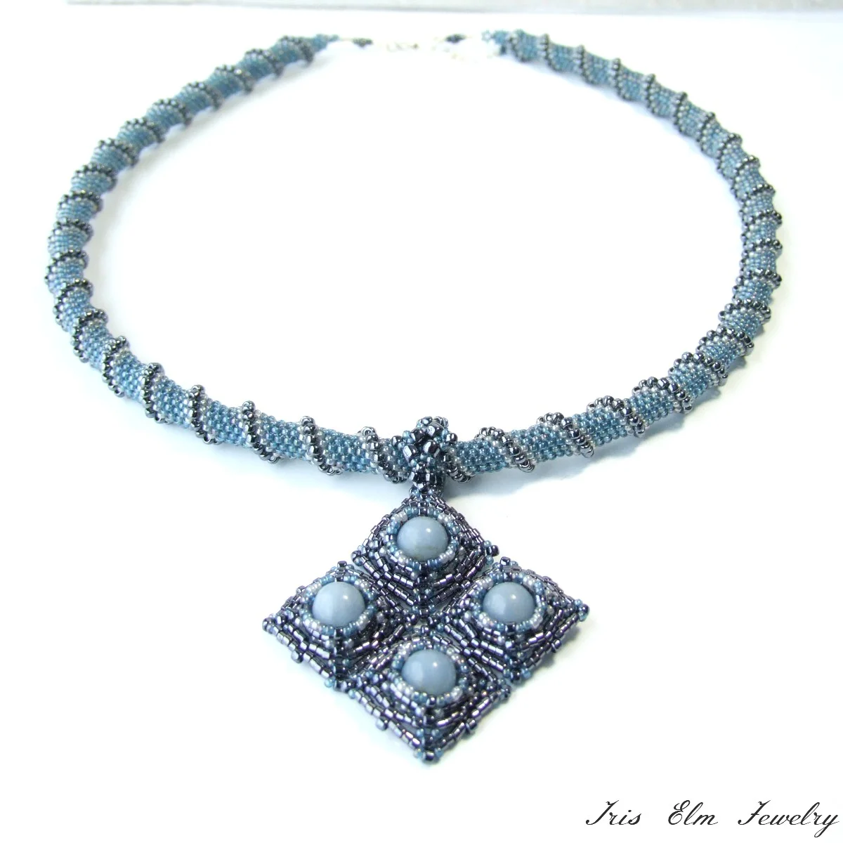 artisan handcrafted beaded necklace beadwork jewelry