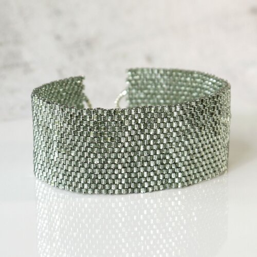 Boho Chic Glass Bead & Knotted Leather Bracelet Kit (Grey & Silver) –