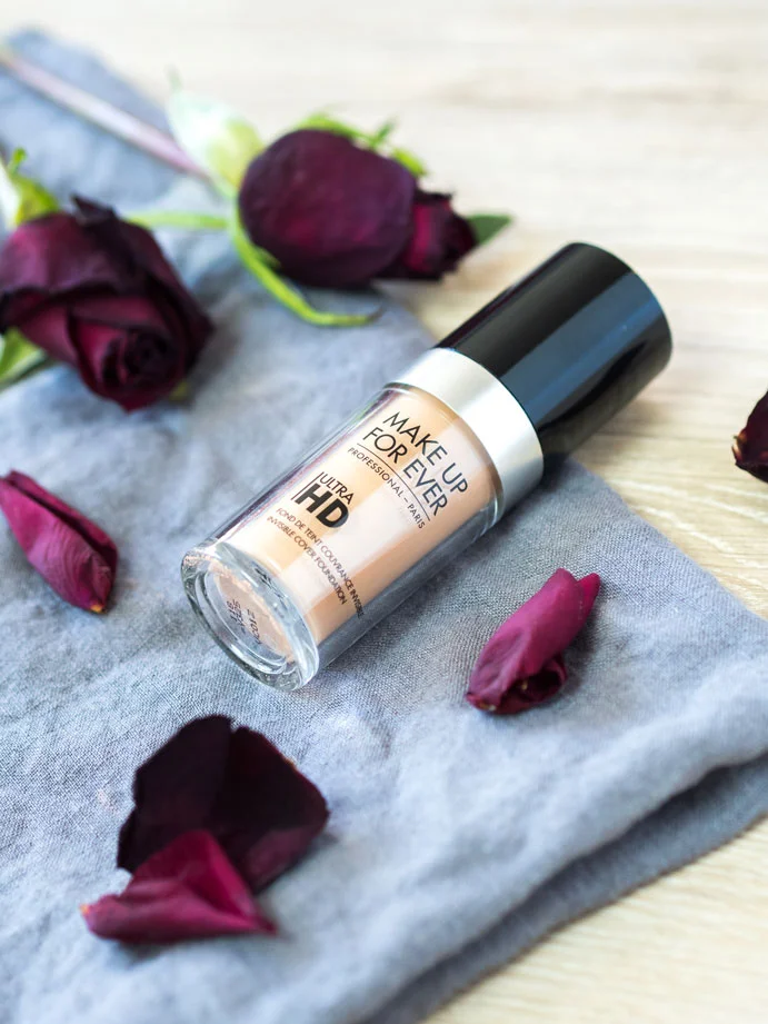 Holy-Grail-Make-Up-HD.jpg
