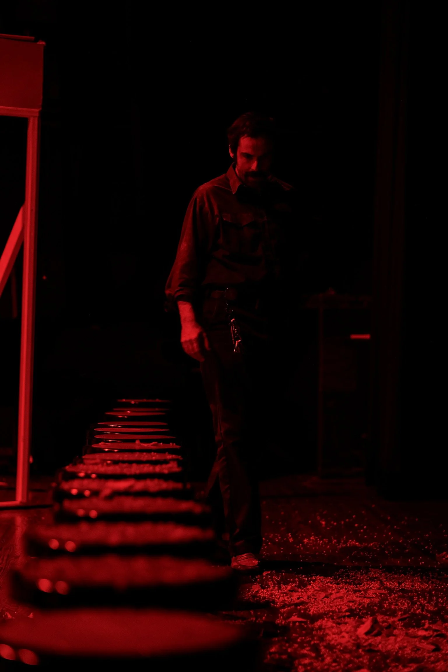 Le Concierge (The Caretaker)