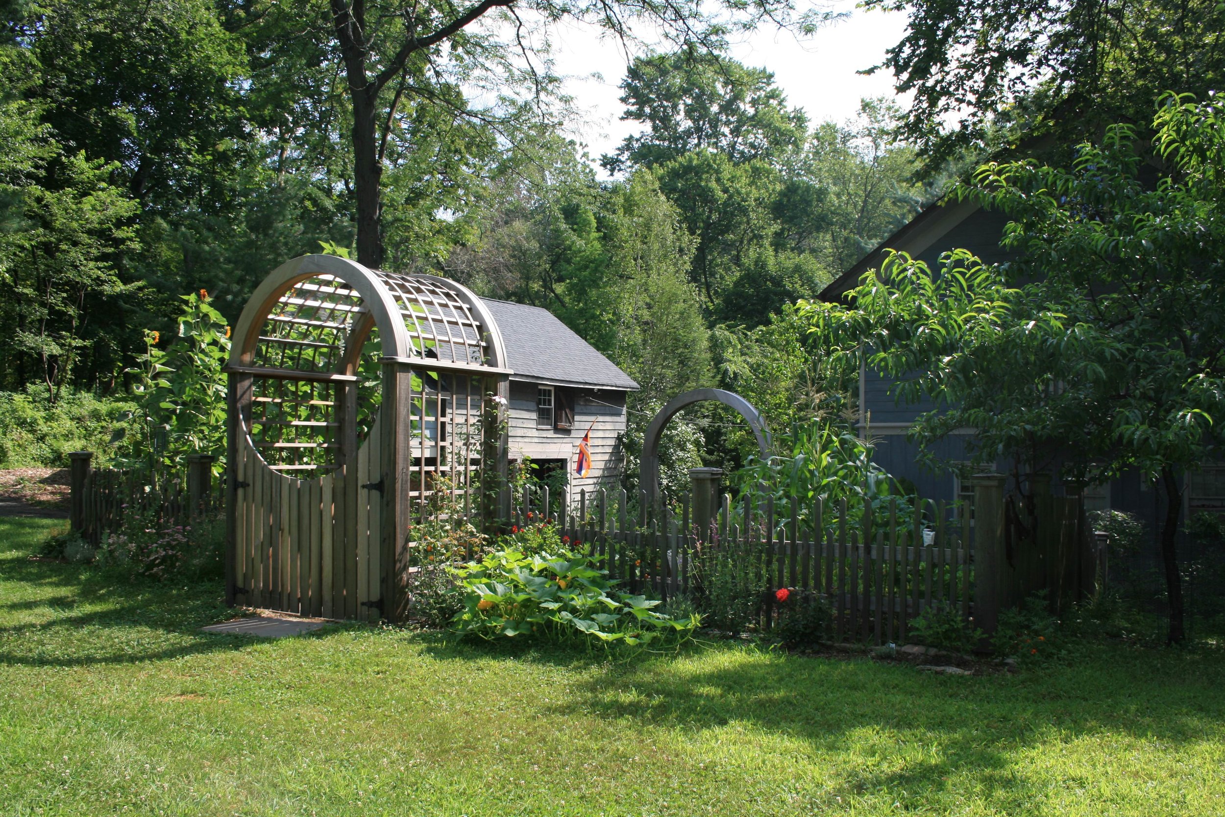 22) GardenH copy.JPG