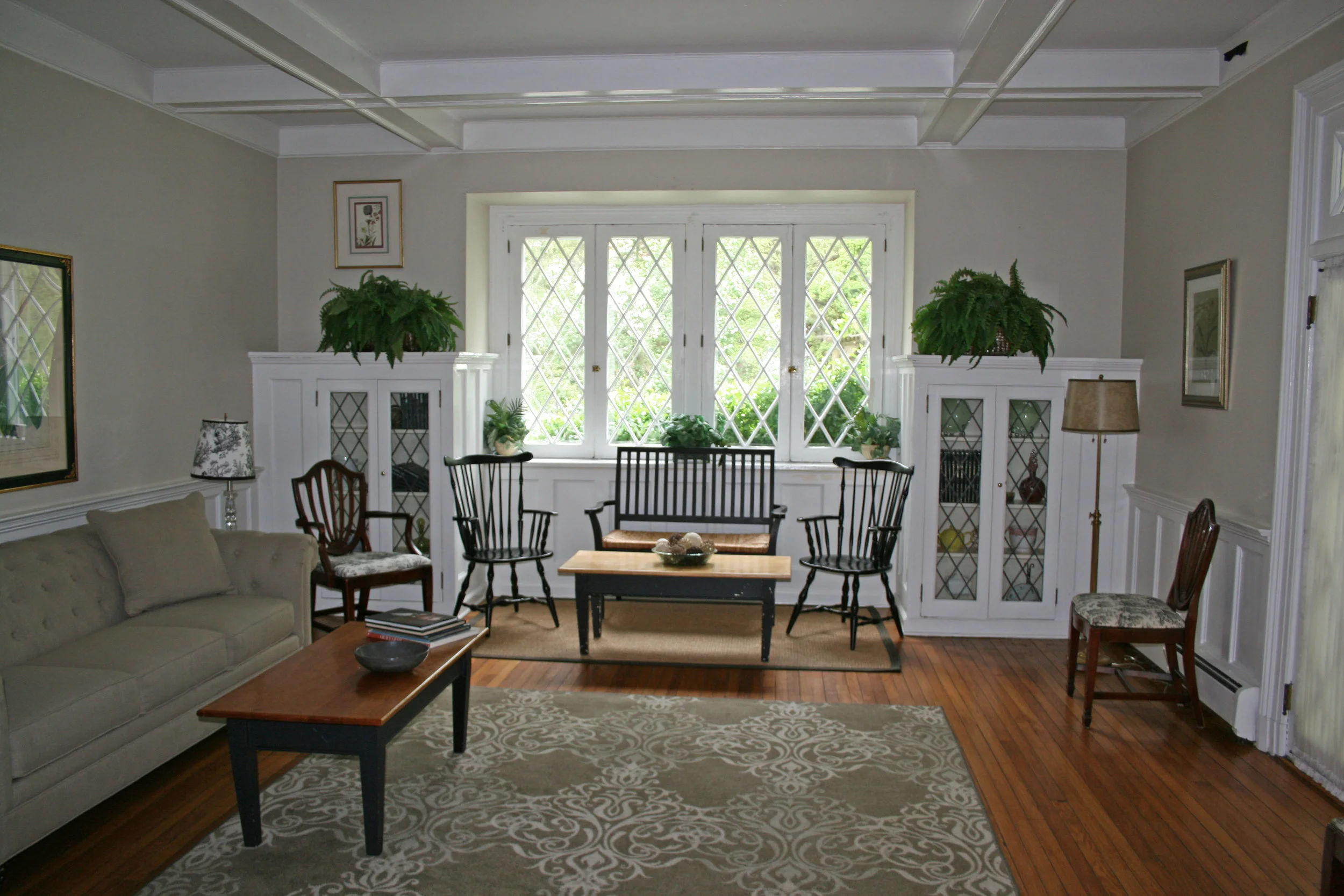 DouglasHouse-LivingRm.2.jpg
