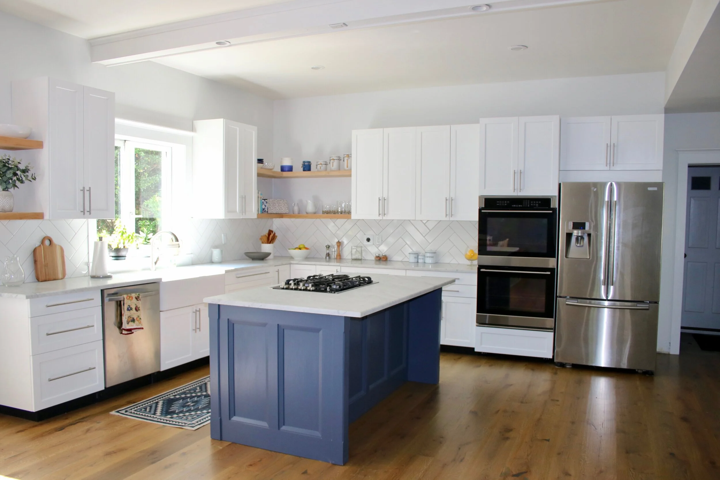 WHite Kitchen_9282.jpeg