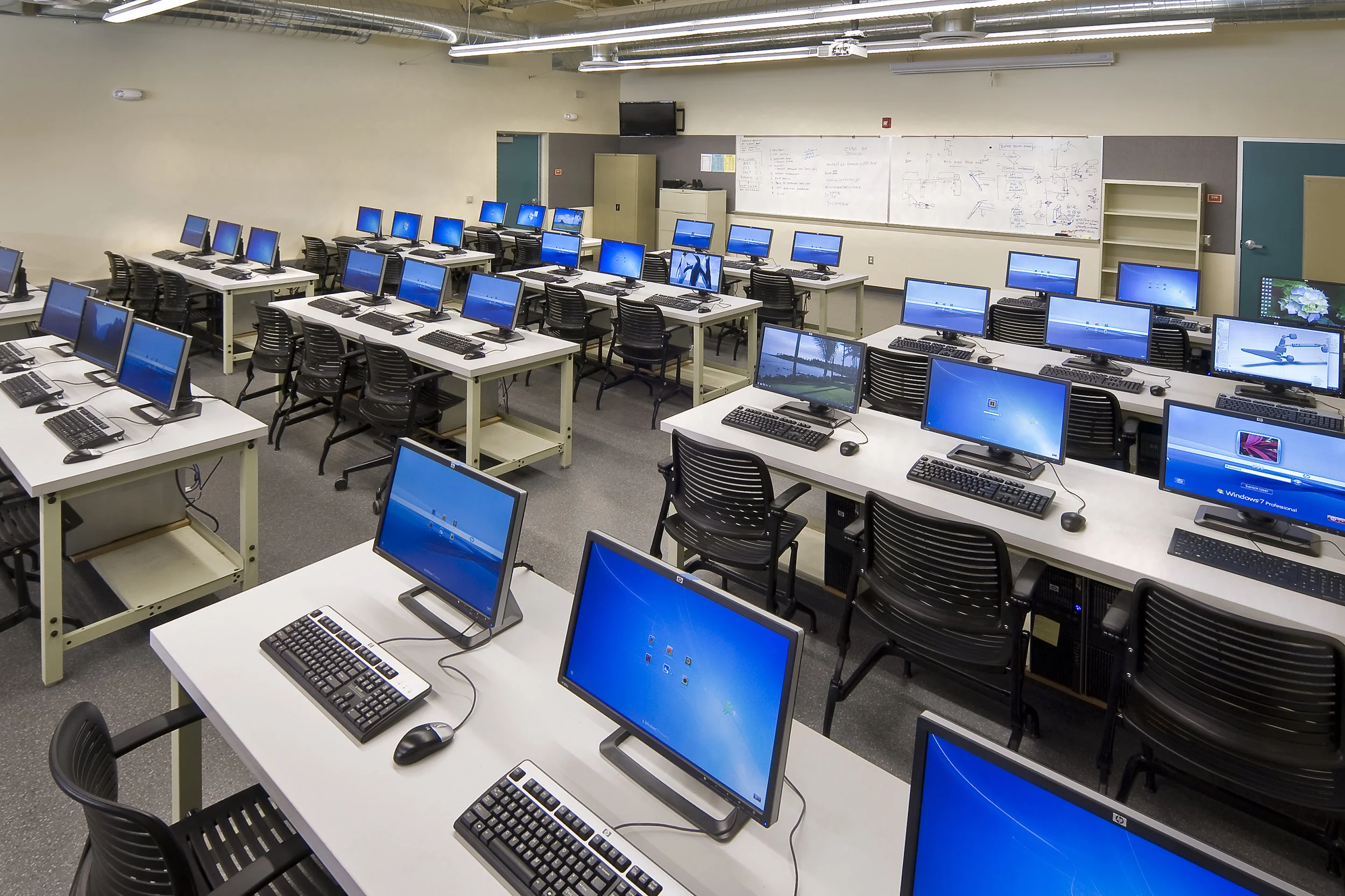 120129DPHS_Engineering011.jpg
