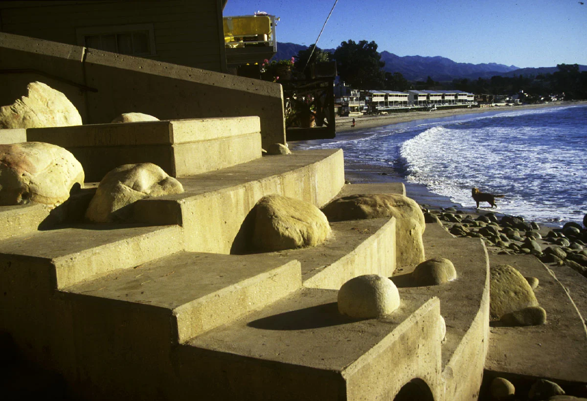 Eucalyptus Lane Beach Steps